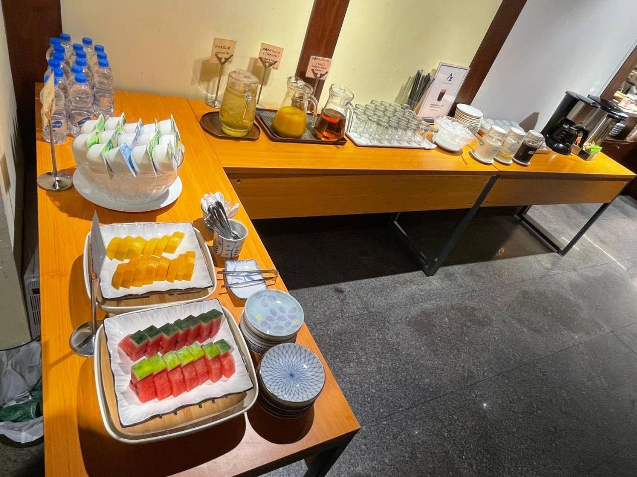 Azumaya Hotel Пном Пен Екстериор снимка